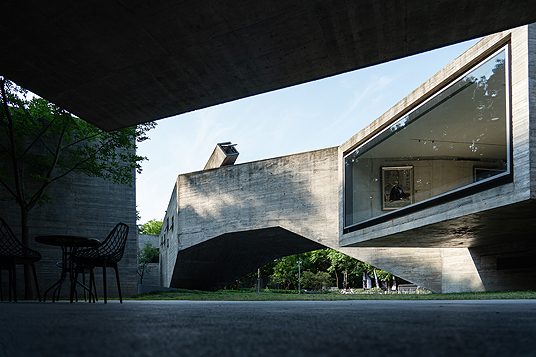 StandardarchitectureHangzhouCAAXiaofengArtMuseum2510037_sn13183.jpg